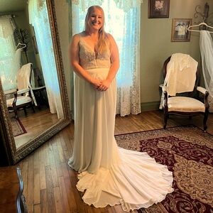 Meet your Posher, Ruth